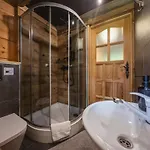 Mountain Shelter * ザコパネ