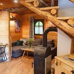 Mountain Shelter シャレー *