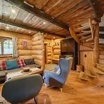 シャレー Mountain Shelter ザコパネ