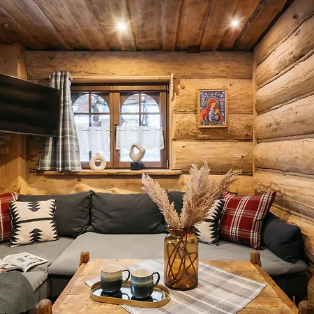 Chalé Mountain Shelter *