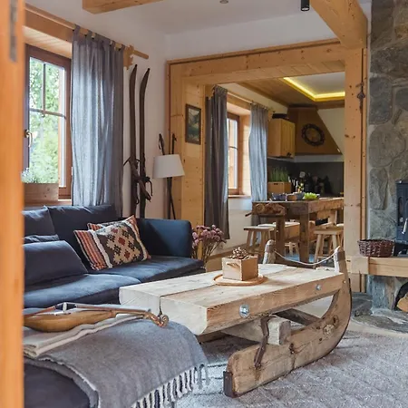 シャレー Mountain Shelter