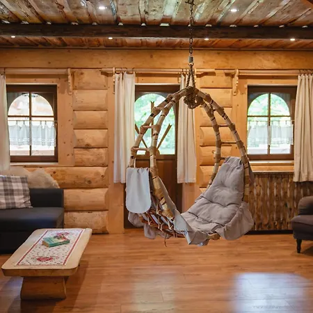 Mountain Shelter * ザコパネ