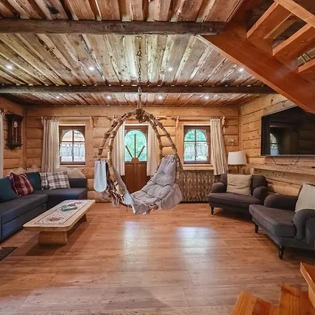 Mountain Shelter * ザコパネ