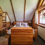Domek alpejski Mountain Shelter